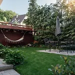 Csendeskert Wellness - Garden, Grill, Chill Apartmán