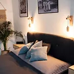 Apartmán Csendeskert Wellness - Garden, Grill, Chill
