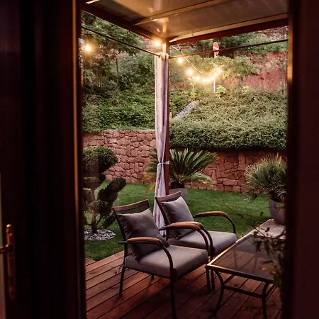 Appartement Csendeskert Wellness - Garden, Grill, Chill *