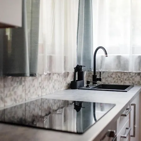 Appartement Csendeskert Wellness - Garden, Grill, Chill *